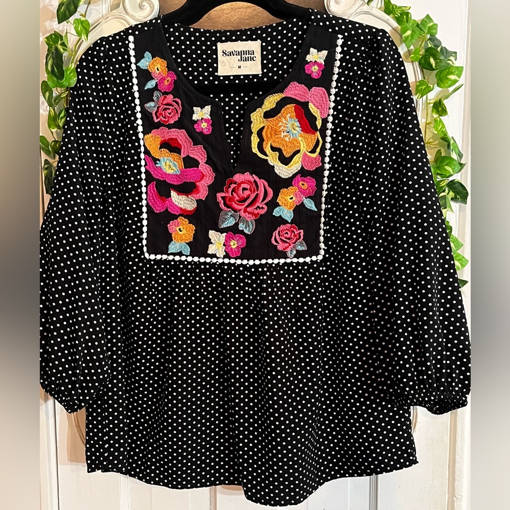 Floral Embroidered Blouse Polka Dot Top Black White Beautiful NEW SAVANNA JANE